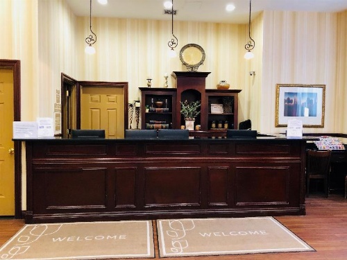 Queens County Inn and Suites Long Island City image 10